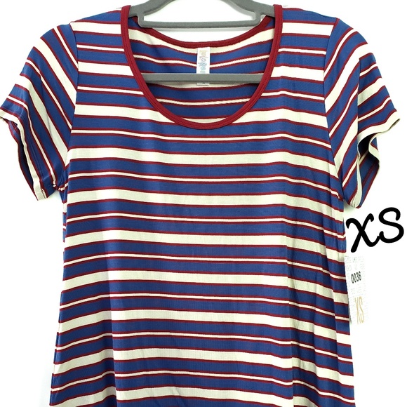 LuLaRoe Classic T - Picture 1 of 1